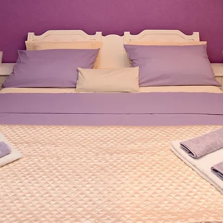 Kambia Villa Klis